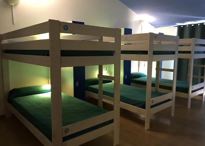 Hostel Menorca - Albergue Juvenil